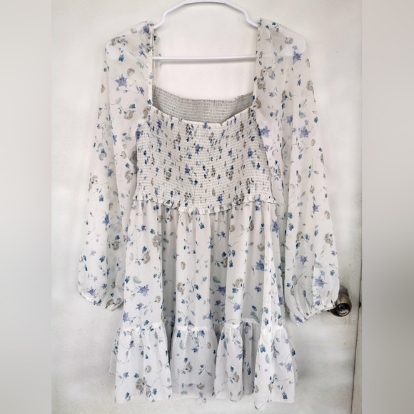 NWT Aritzia Tempest Long sleeve mini Dress Light Birch/Dusky size M - Picture 8 of 16